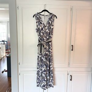 LOFT cropped wide leg jumpsuit size medium